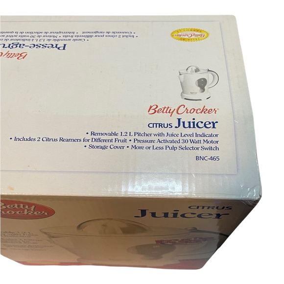 Betty Crocker Citrus Juicer Model BNC-465 Pre-Owned Original Box - Picture 6 of 6